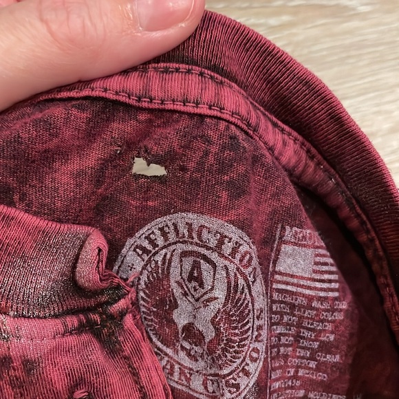 NWOT Affliction Women’s tee - red vintage - size M - with flaw, see notes - Picture 5 of 5